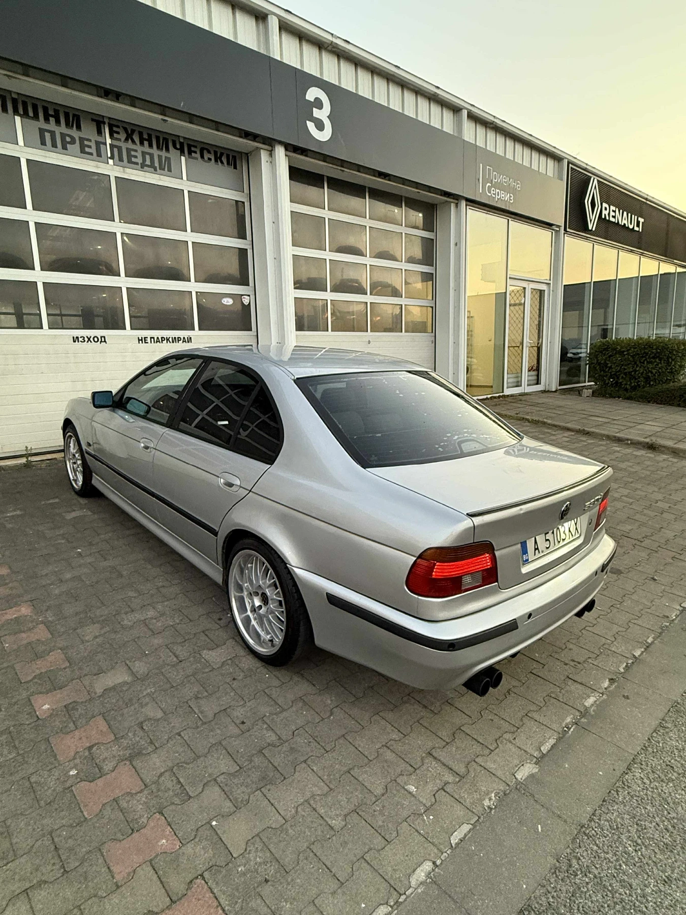 BMW 530 530D - изображение 4