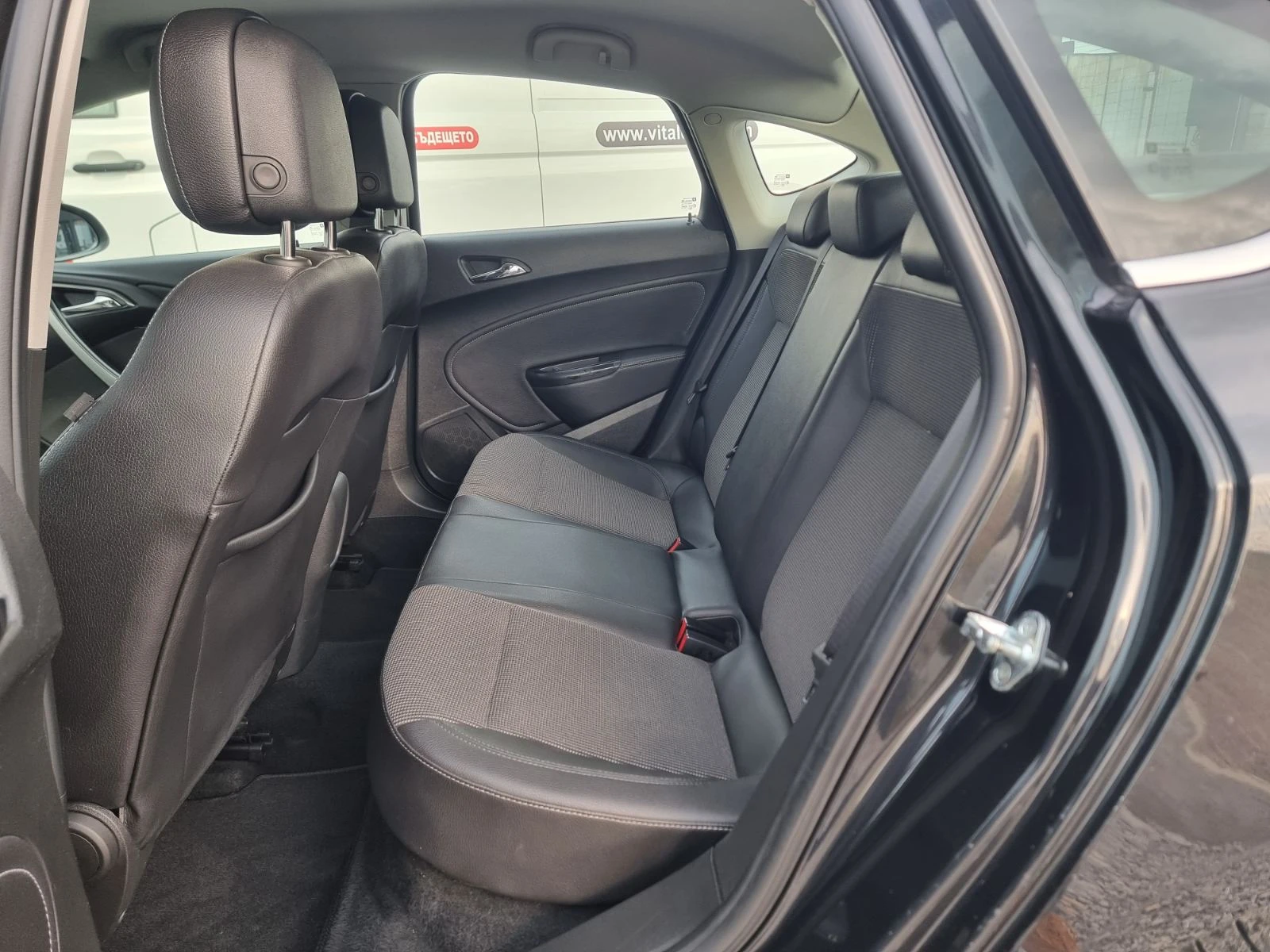 Opel Astra 1.7 CDTI КЛИМАТРОНИК КОЖА - изображение 6