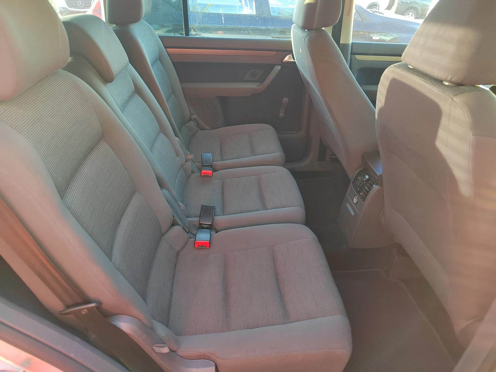 VW Touran 1.6 BENZIN 102.. | Mobile.bg   11