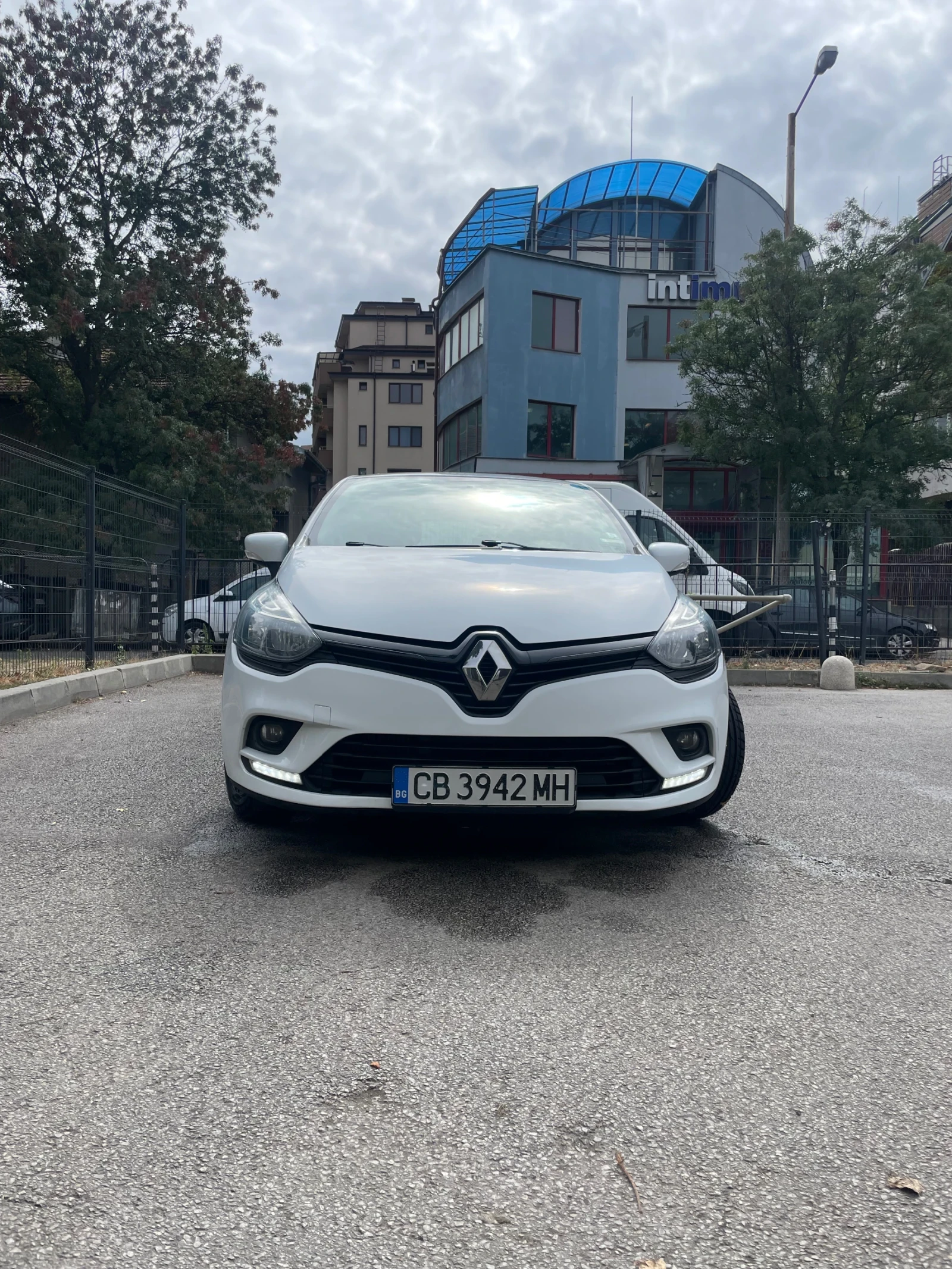 Renault Clio 1.5 DCI 75 к.с. - изображение 2