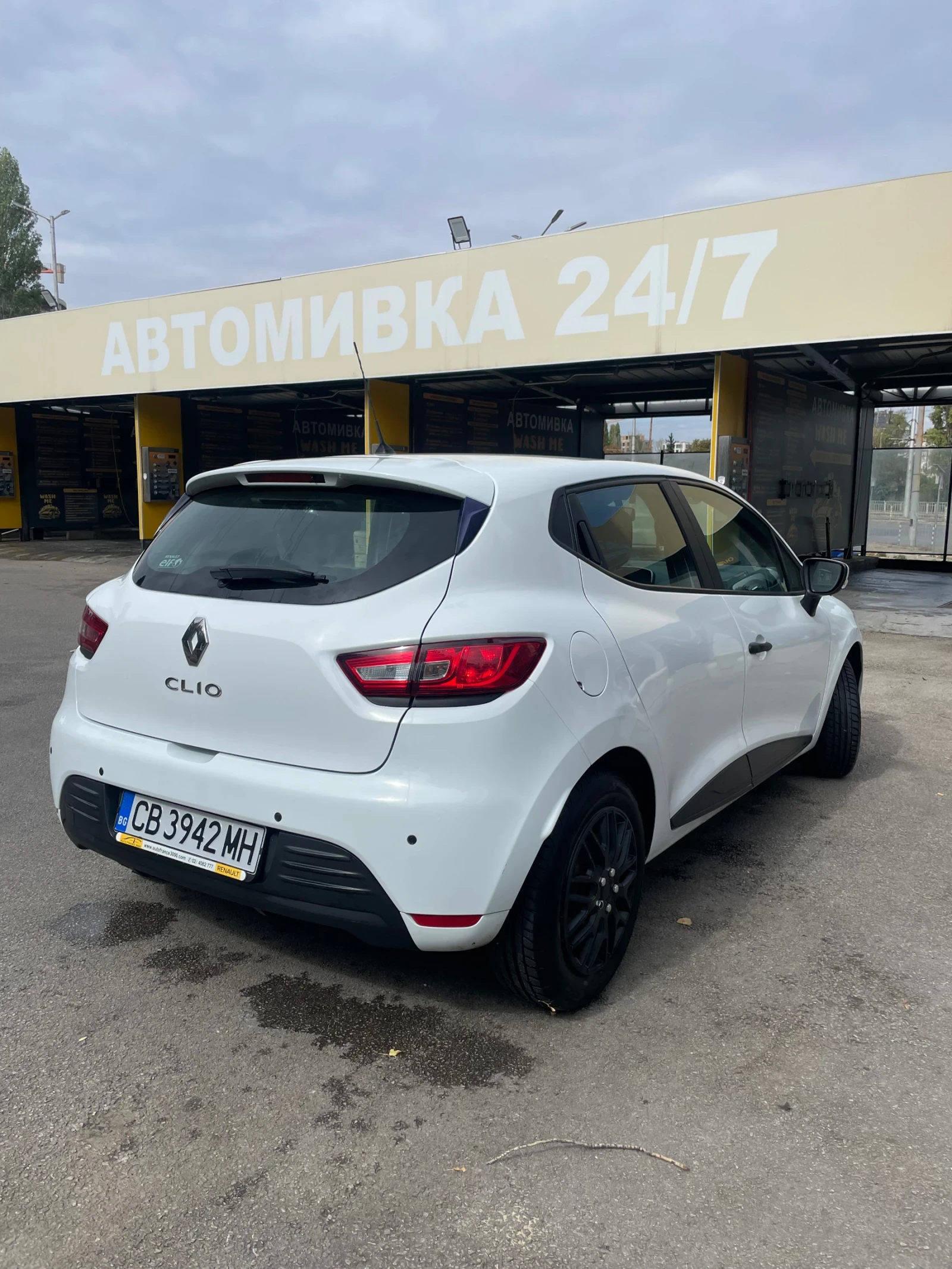 Renault Clio 1.5 DCI 75 к.с. - изображение 7