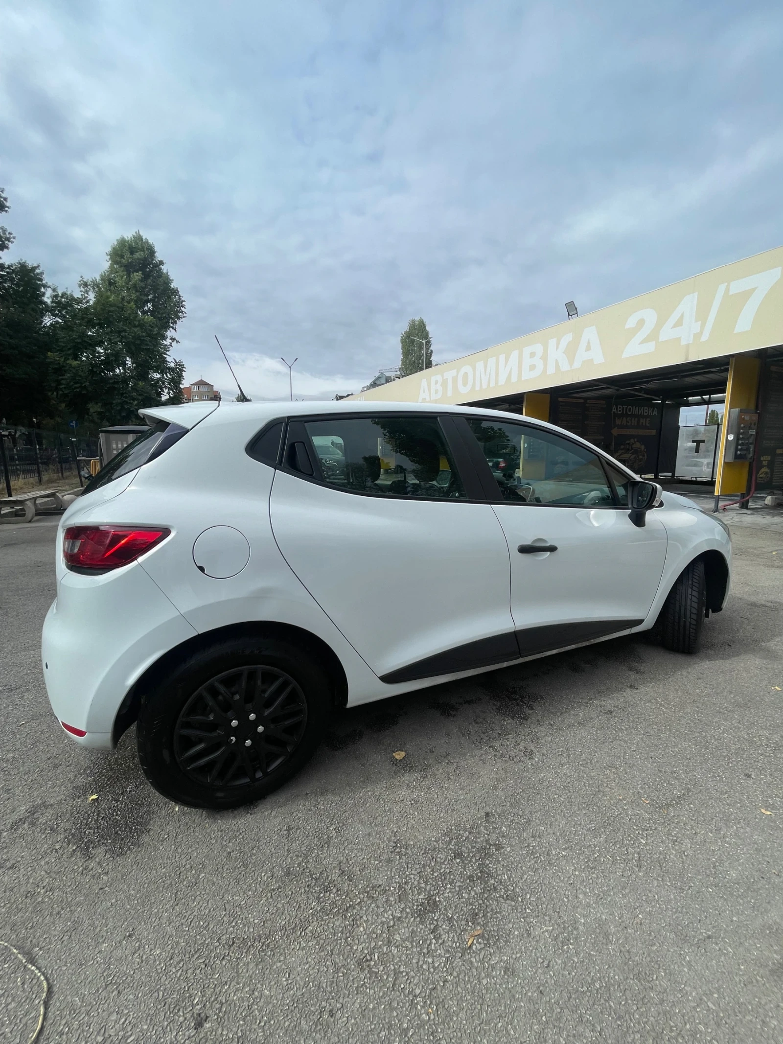 Renault Clio 1.5 DCI 75 �.�. | Mobile.bg � ����������� 11