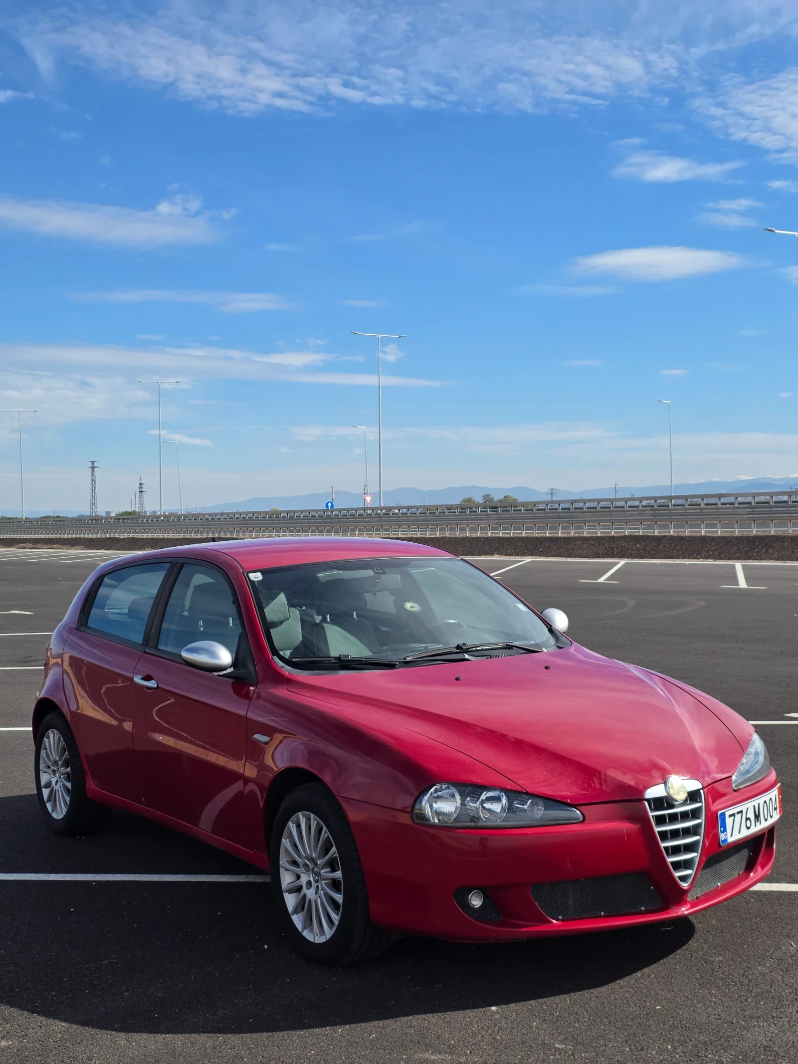 Alfa Romeo 147 1.9 JTDm Black Line - изображение 2
