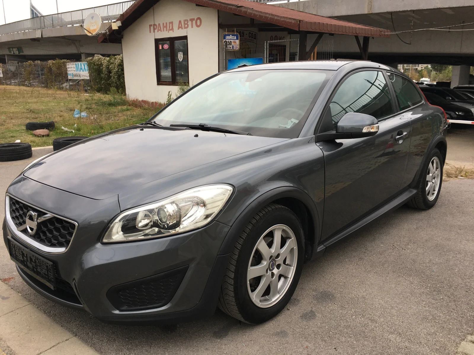 Volvo C30 1.6d 116k.c. Facelift  | Mobile.bg   1
