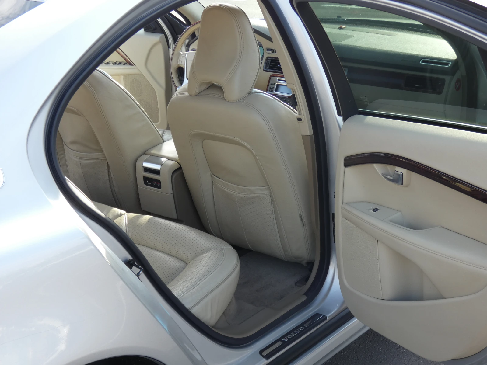 Volvo S80 Т6 AWD Executive - изображение 9