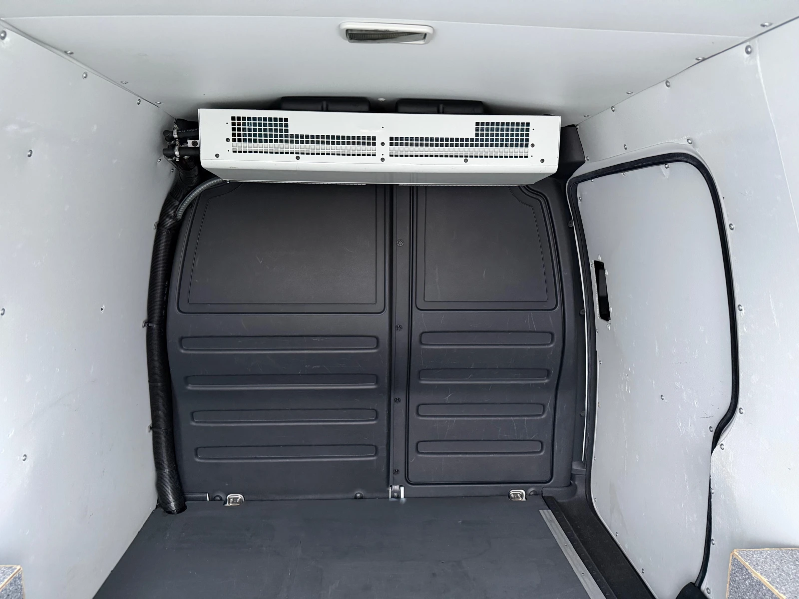 VW Caddy 2.0 TDI ХЛАДИЛНО MAXI N1 KLIMA  EURO 6  - изображение 7