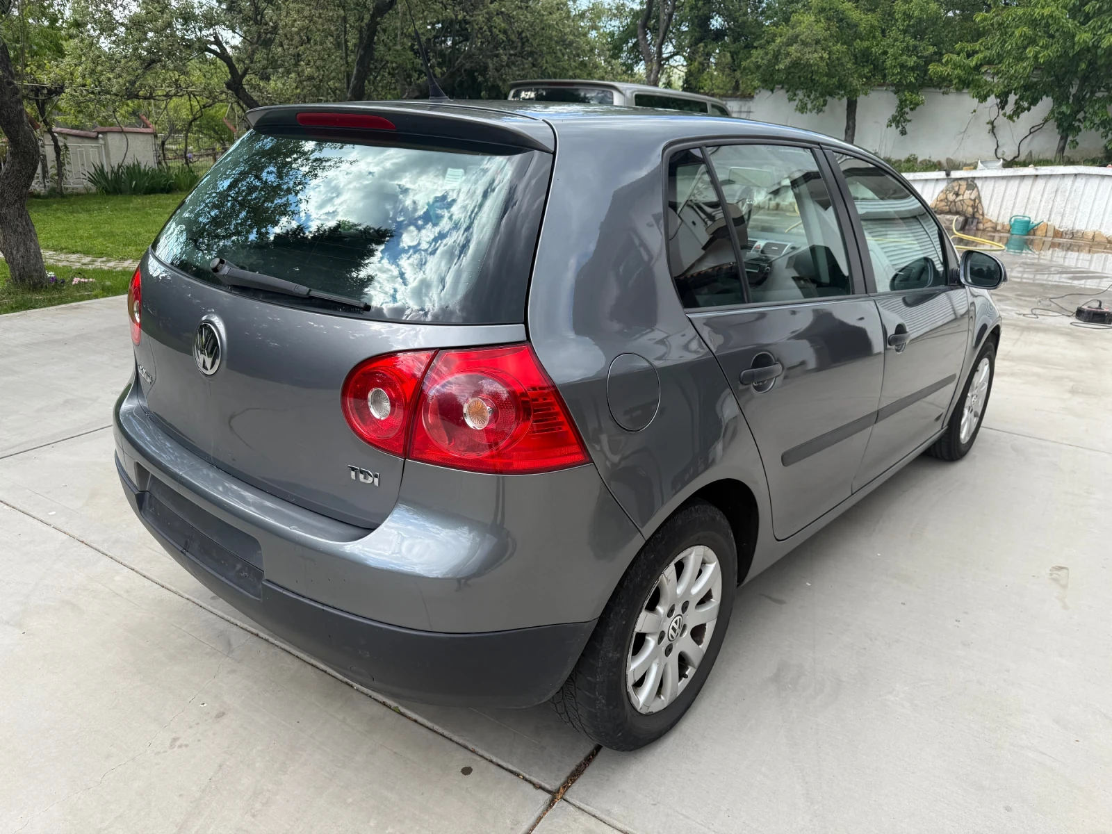 VW Golf 1.9TDI* 6 скорости* , снимка 3 - Автомобили и джипове - 54413885