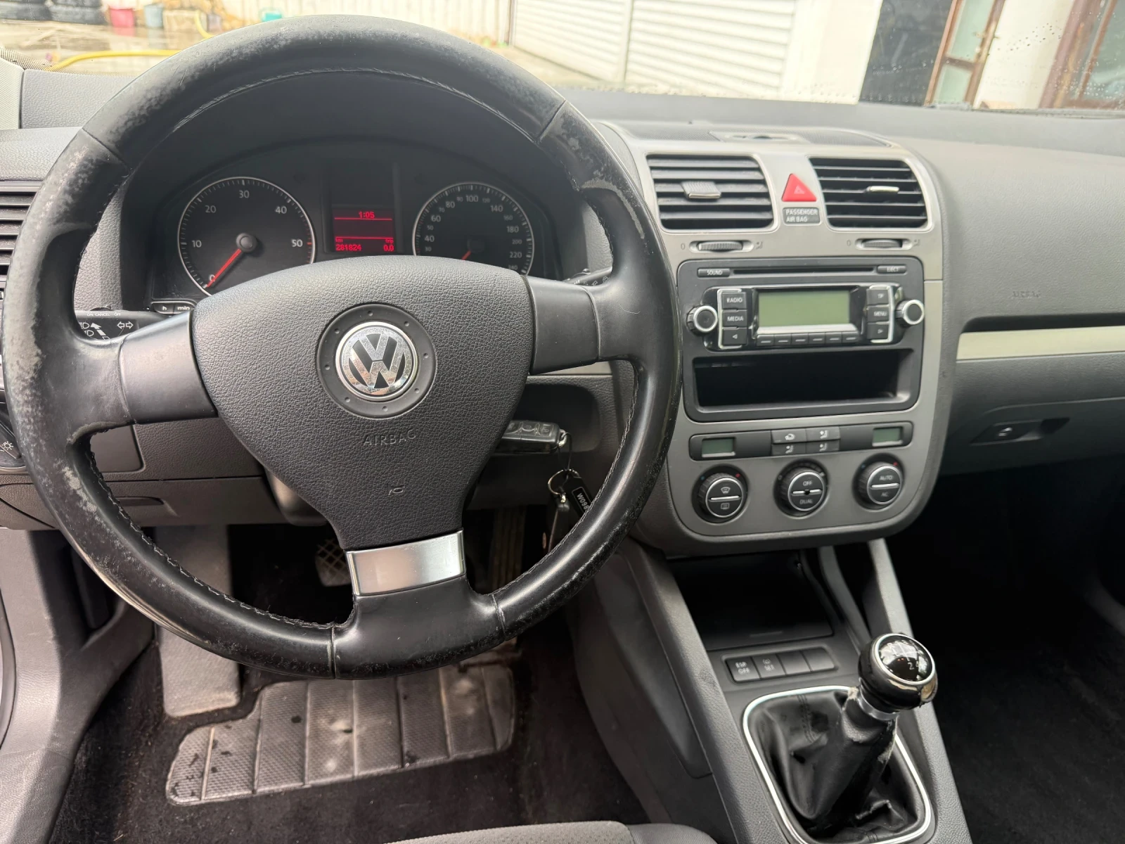 VW Golf 1.9TDI* 6 скорости* , снимка 6 - Автомобили и джипове - 54413885