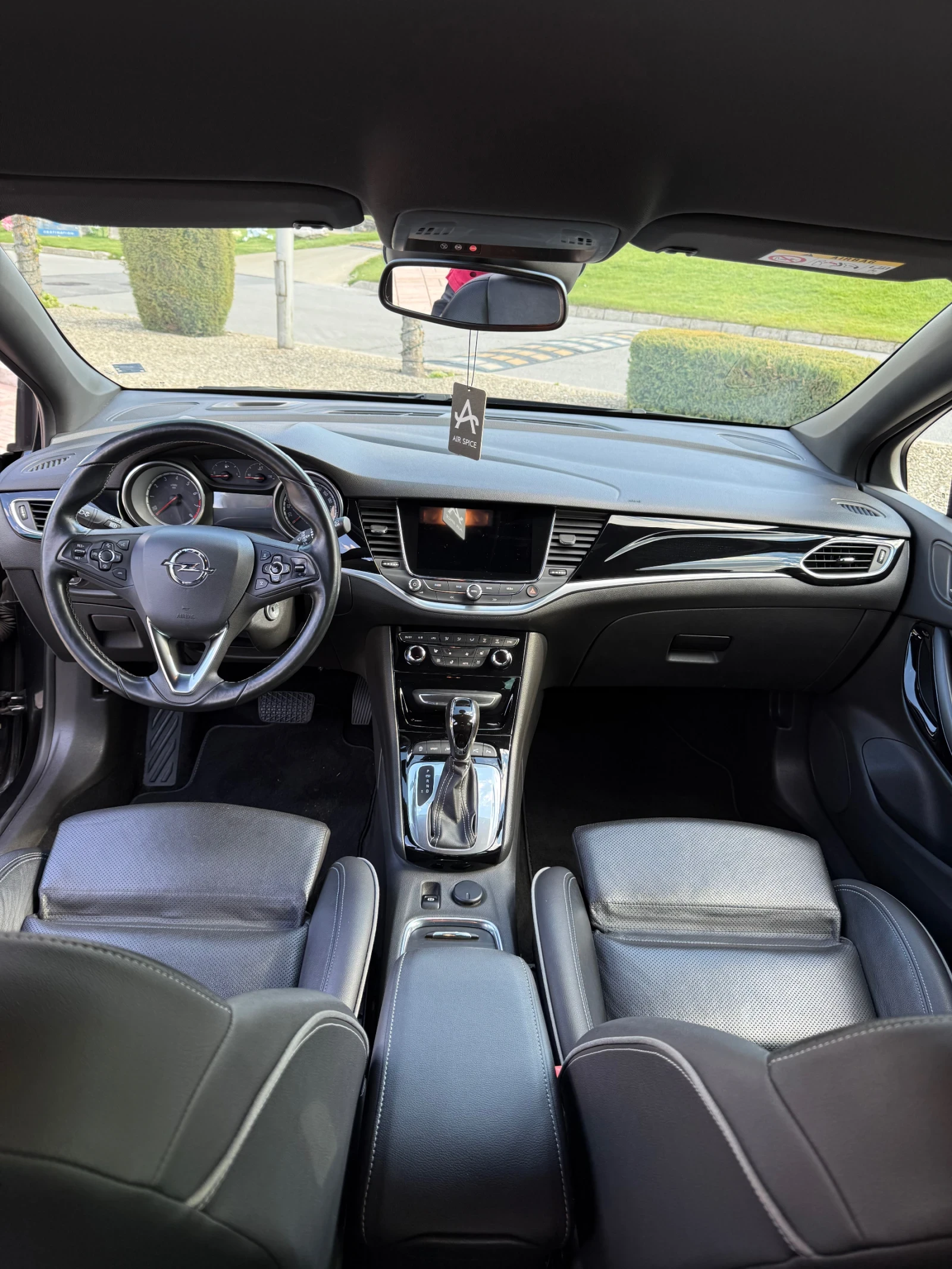Opel Astra  K 1.4 turbo, снимка 11 - Автомобили и джипове - 54443805