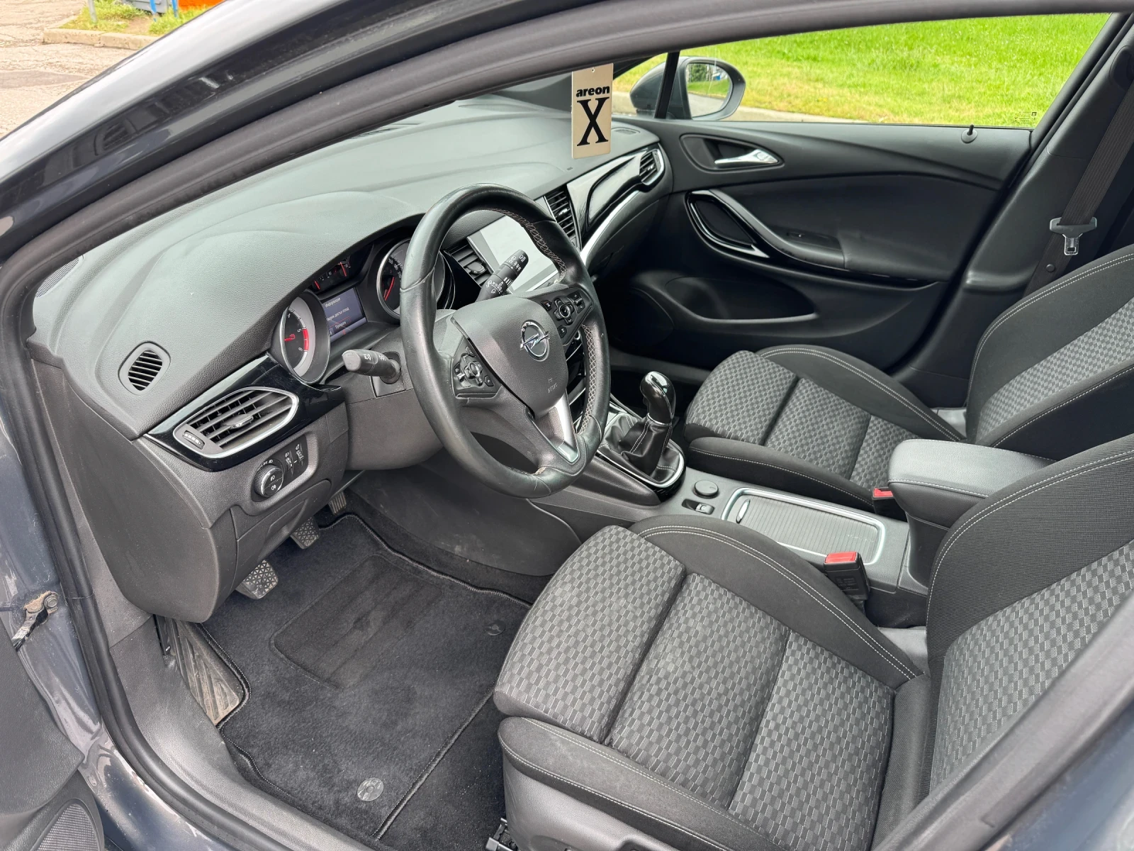 Opel Astra Cosmo, снимка 12 - Автомобили и джипове - 54651923