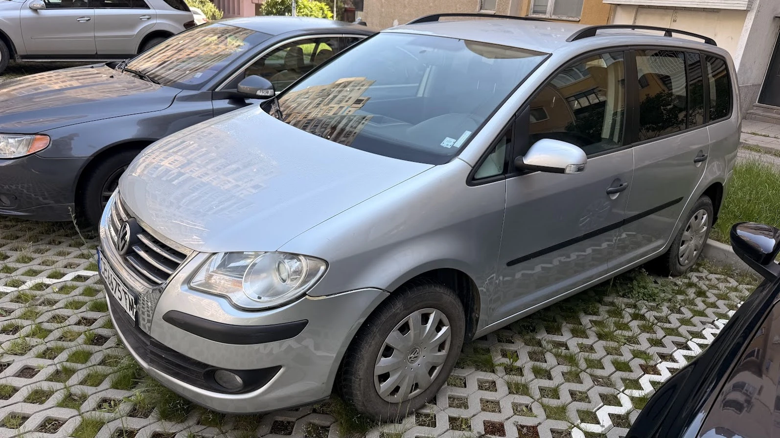 VW Touran МЕТАН, снимка 3 - Автомобили и джипове - 54790916