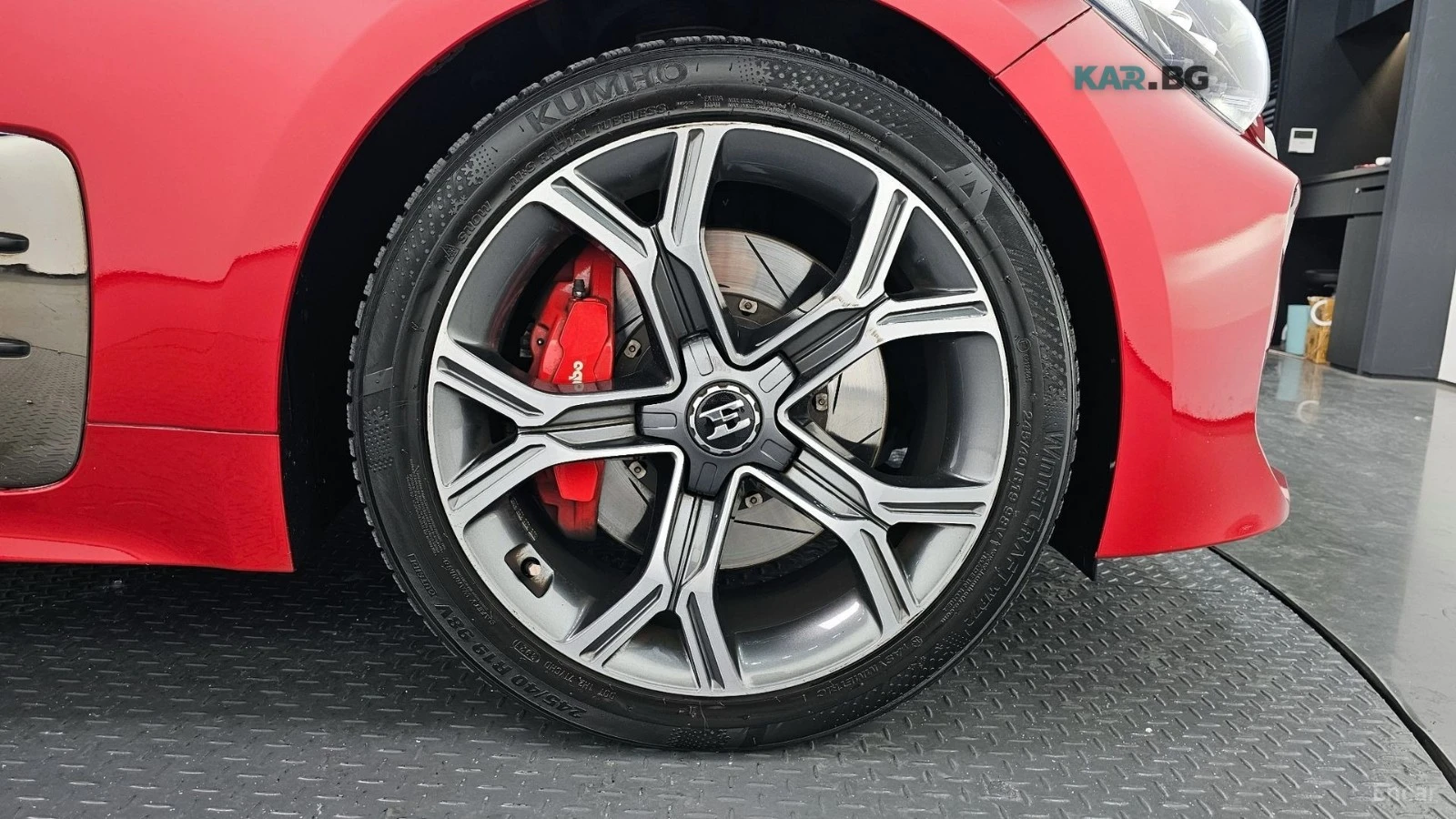 Kia Stinger * 3.3T* GT* AWD* ПОДГРЕВ* ОБДУХВАНЕ* ПАНОРАМА* 360, снимка 5 - Автомобили и джипове - 55261715