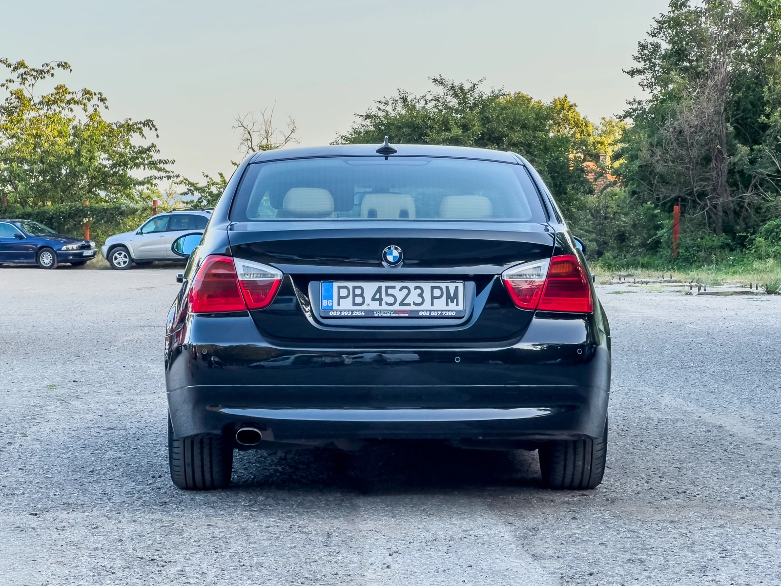 BMW 320 D, снимка 6 - Автомобили и джипове - 55427693