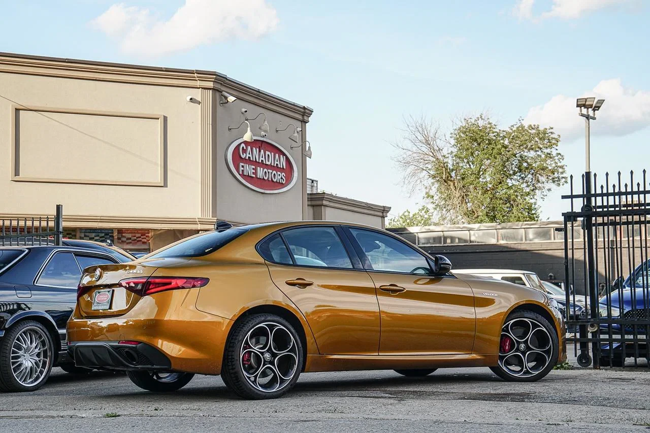 Alfa Romeo Giulia Veloce AWD* Фиксирана цена* , снимка 3 - Автомобили и джипове - 56103623