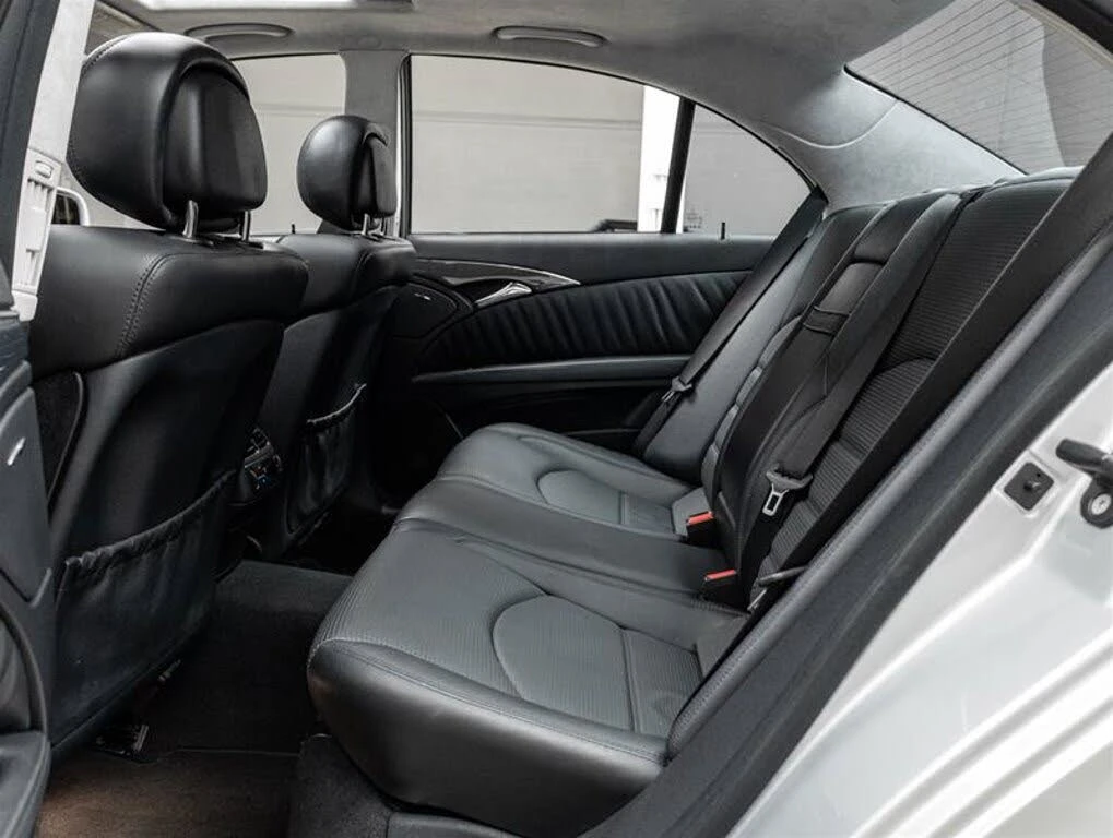 Mercedes-Benz E 63 AMG АвтоКредит * (ЦЕНА ДО БГ), снимка 17 - Автомобили и джипове - 56342467