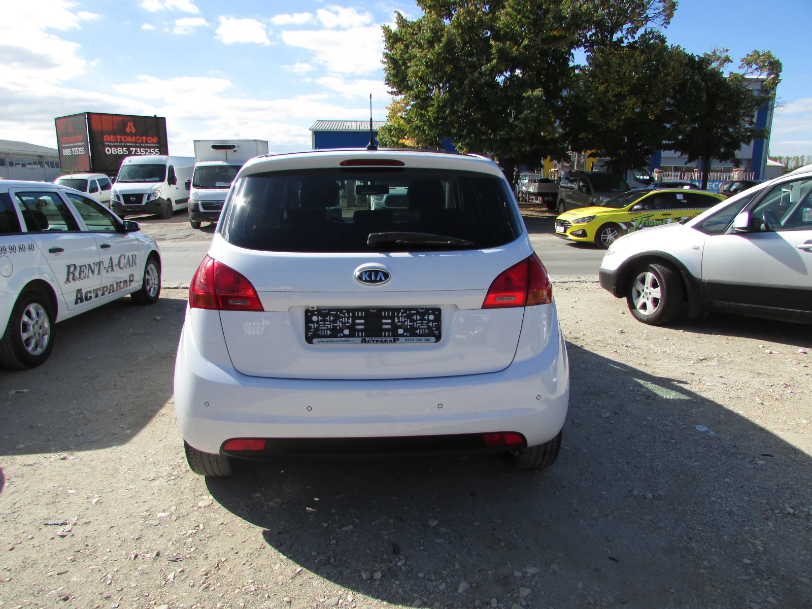 Kia Venga 1.6CRDI EURO5, снимка 4 - Автомобили и джипове - 56363220