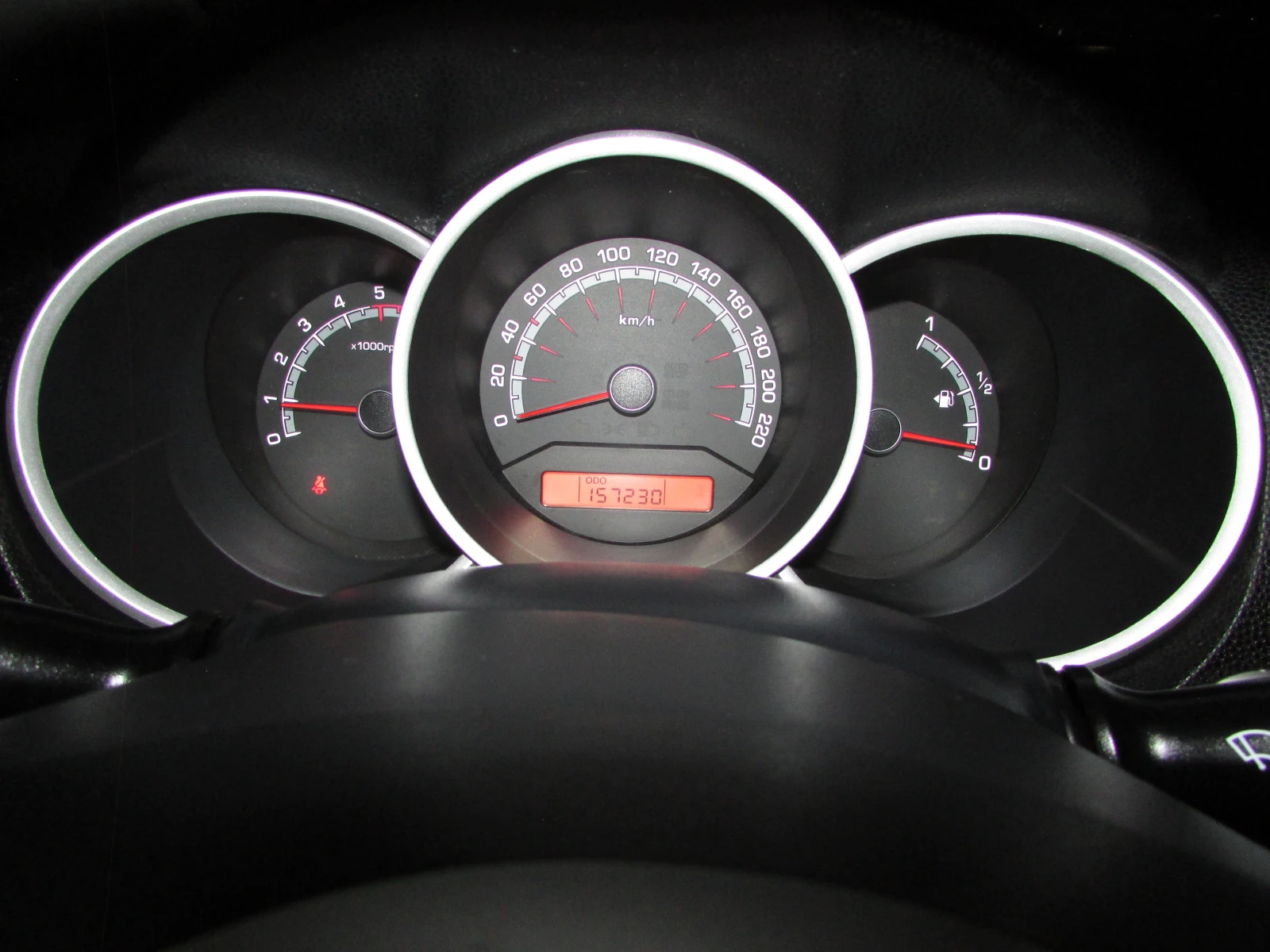 Kia Venga 1.6CRDI EURO5, снимка 13 - Автомобили и джипове - 56363220