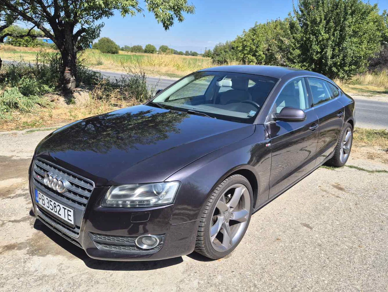 Audi A5 2.0TDI Sportback Luxury, снимка 2 - Автомобили и джипове - 56376893