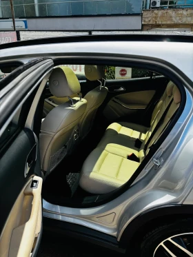 Mercedes-Benz GLA 250 4Matic Първи собственик, снимка 17