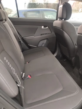 Kia Sportage 2.0 benzin navigation automatic 4* 4, снимка 8