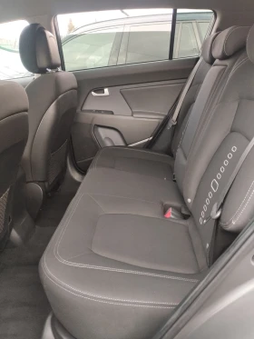 Kia Sportage 2.0 benzin navigation automatic 4* 4, снимка 13