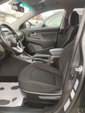 Kia Sportage 2.0 benzin navigation automatic 4* 4, снимка 17