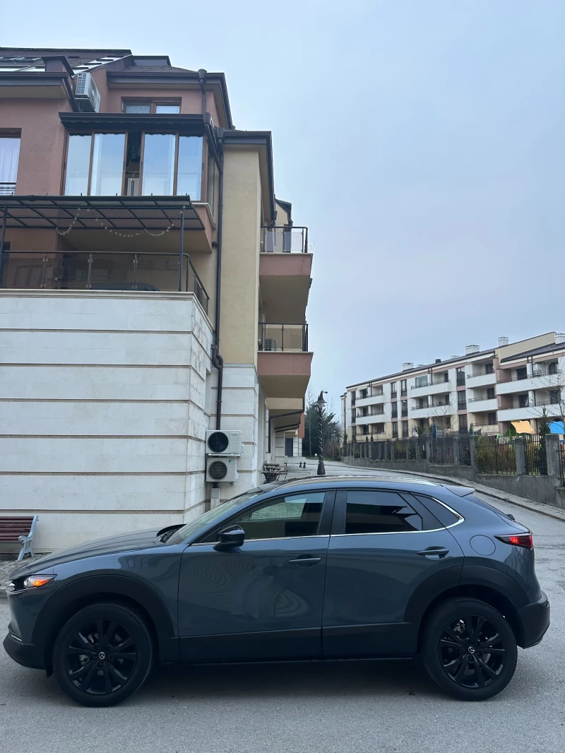 Mazda CX-30 Carbon 4x4, снимка 4 - Автомобили и джипове - 48394652