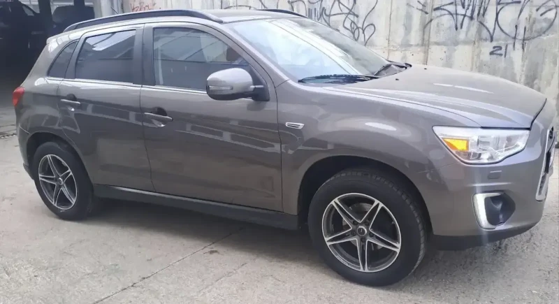 Mitsubishi ASX 4x4 Facelift, Панорамен покрив, снимка 3 - Автомобили и джипове - 49467463