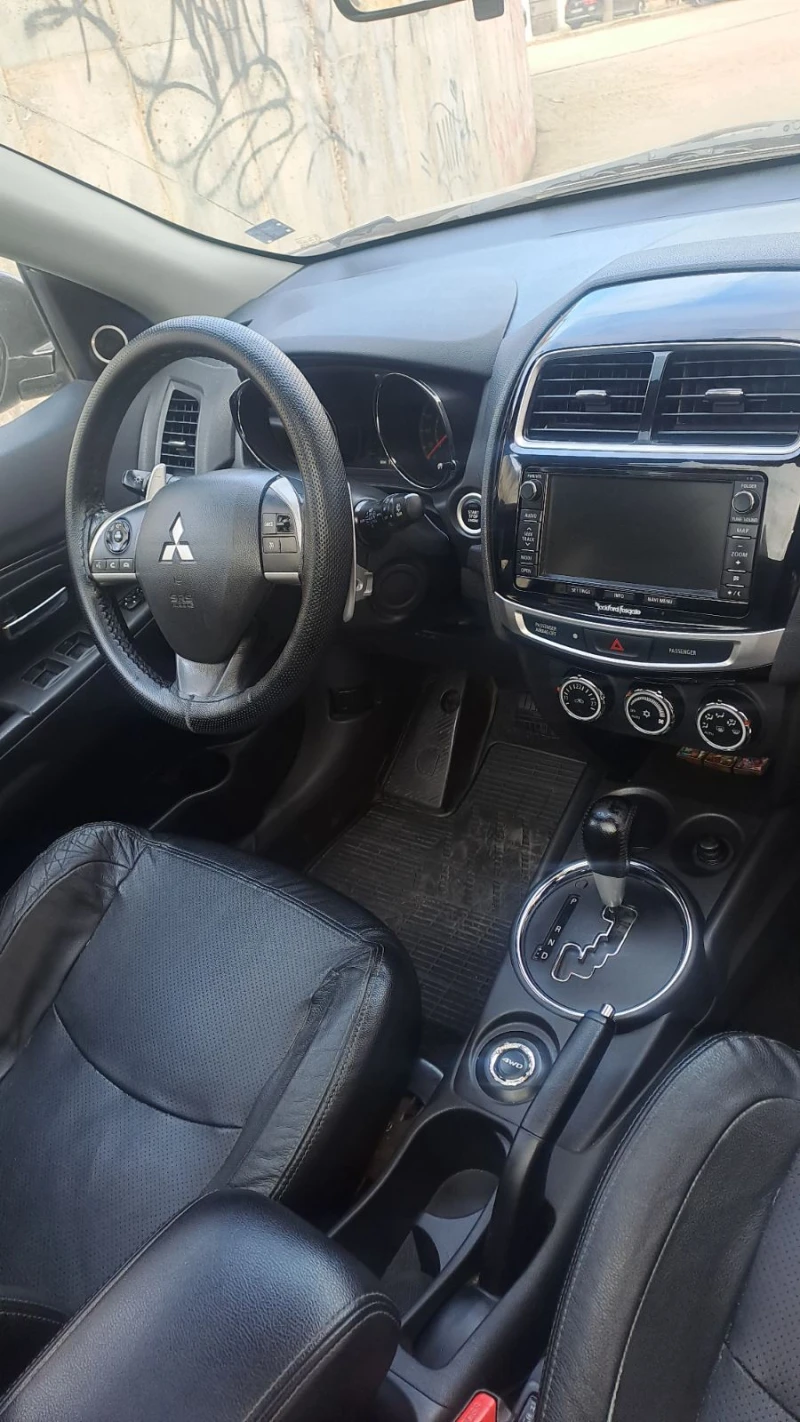 Mitsubishi ASX 2015г. 4x4 Facelift, Панорамен покрив, снимка 8 - Автомобили и джипове - 49467463