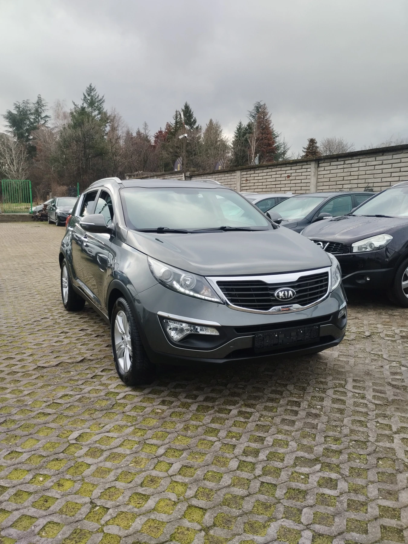 Kia Sportage 2.0 benzin navigation automatic 4* 4 - изображение 2