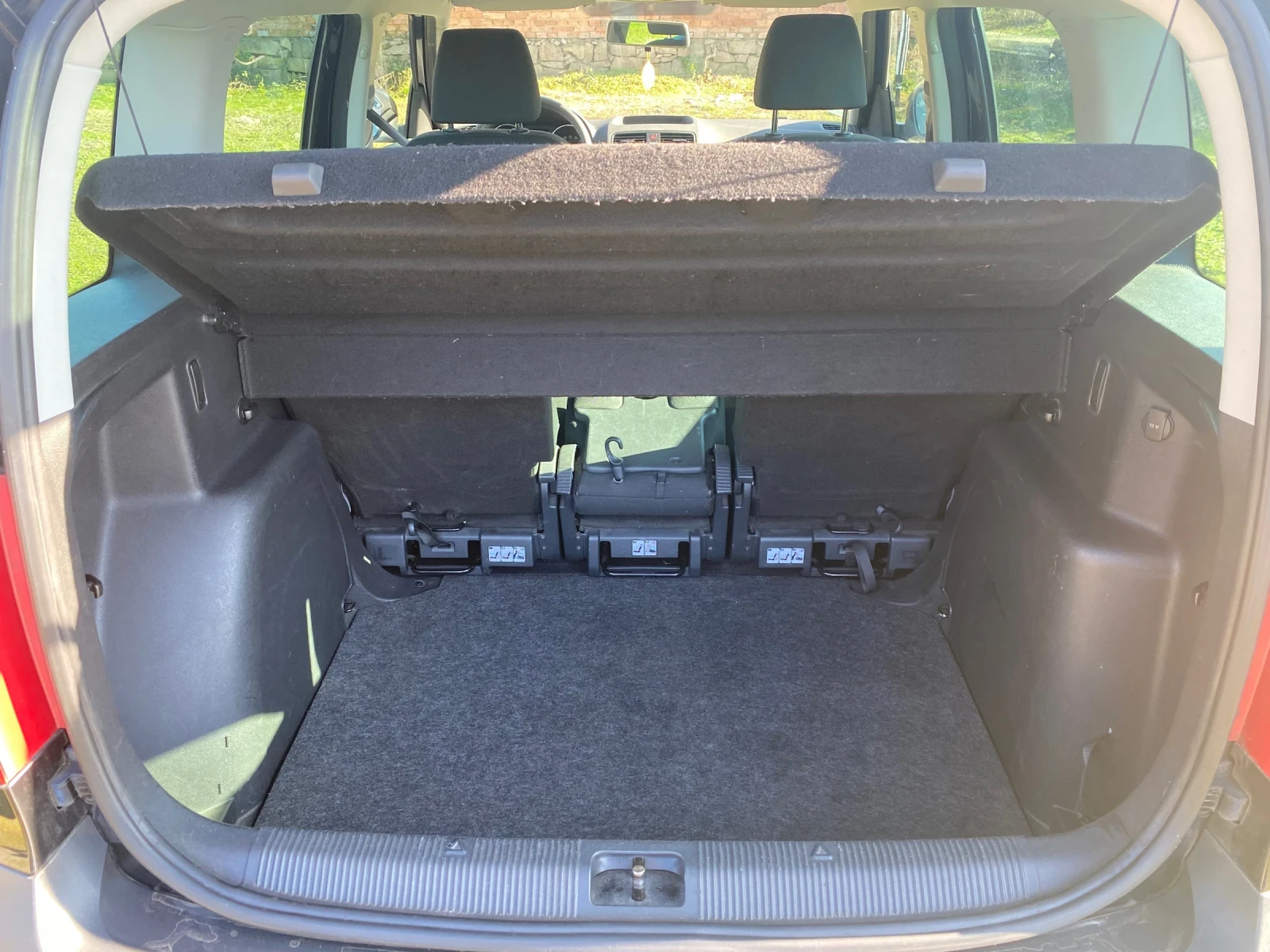 Skoda Yeti, снимка 11 - Автомобили и джипове - 53713646