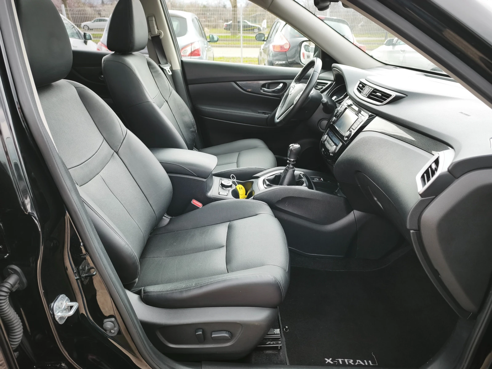 Nissan X-trail 4x4 TEKNA PANORAMA, снимка 13 - Автомобили и джипове - 53958770