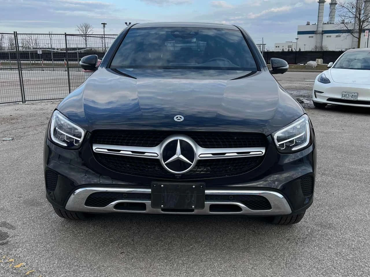 Mercedes-Benz GLC 300 COUPE/CARFAX/ПАНОРАМА/БЕЗ ЗАБЕЛЕЖКИ , снимка 2 - Автомобили и джипове - 54045856