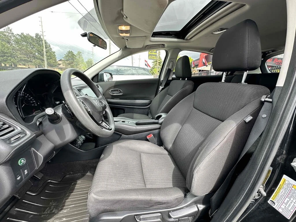 Honda Hr-v * FWD* ПАНО* KEYLESS* Camera* ПОДГРЕВ* , снимка 7 - Автомобили и джипове - 55643591
