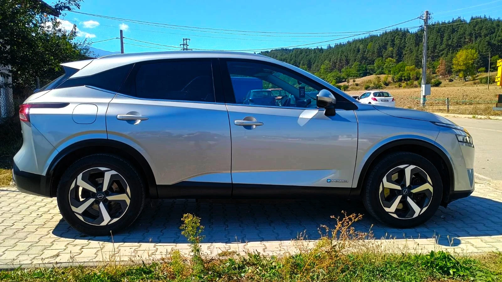 Nissan Qashqai 1.5 e-POWER N-Connecta, снимка 6 - Автомобили и джипове - 56118394