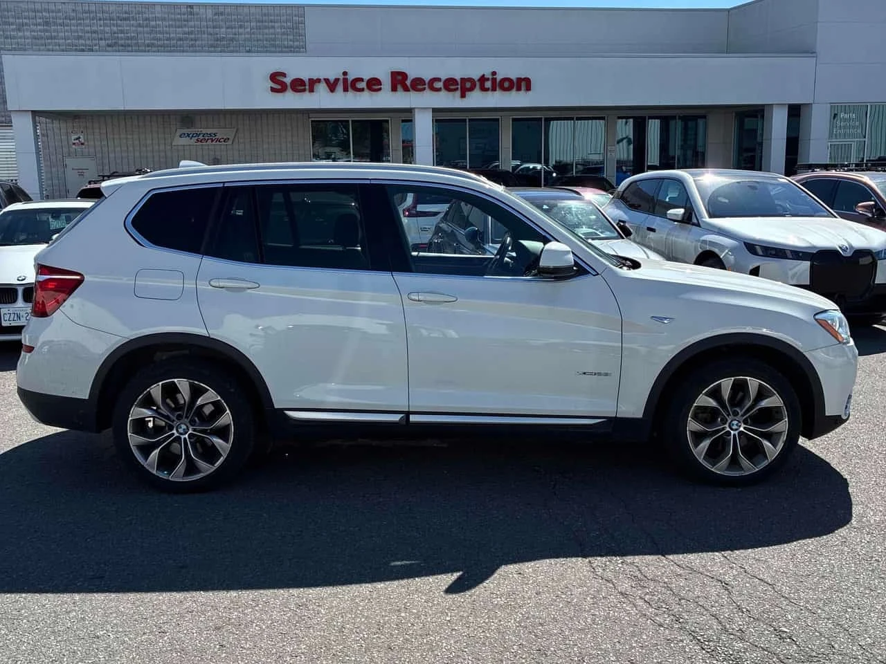 BMW X3 * xDrive28i * CARFAX * ОПЦИЯ ЗА ФИНАНСИРАНЕ, снимка 3 - Автомобили и джипове - 56227764