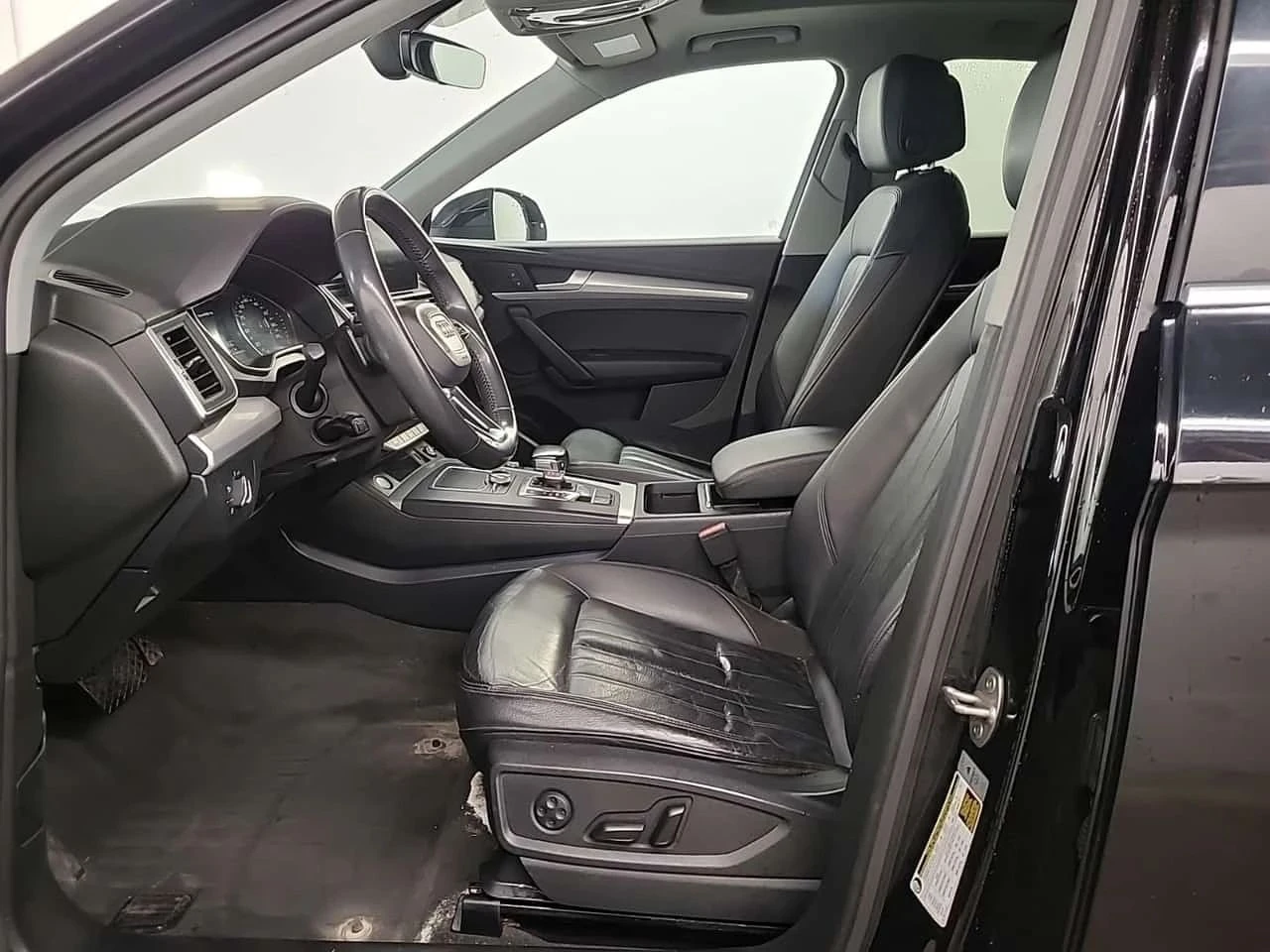 Audi Q5, снимка 5 - Автомобили и джипове - 56685873