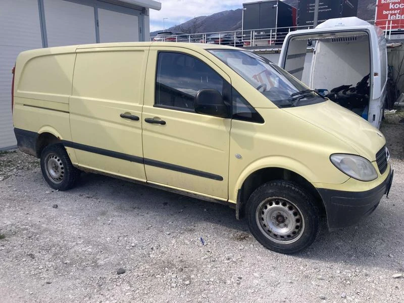 Mercedes-Benz Vito 111cdi 4x4 , снимка 7 - Бусове и автобуси - 32582131