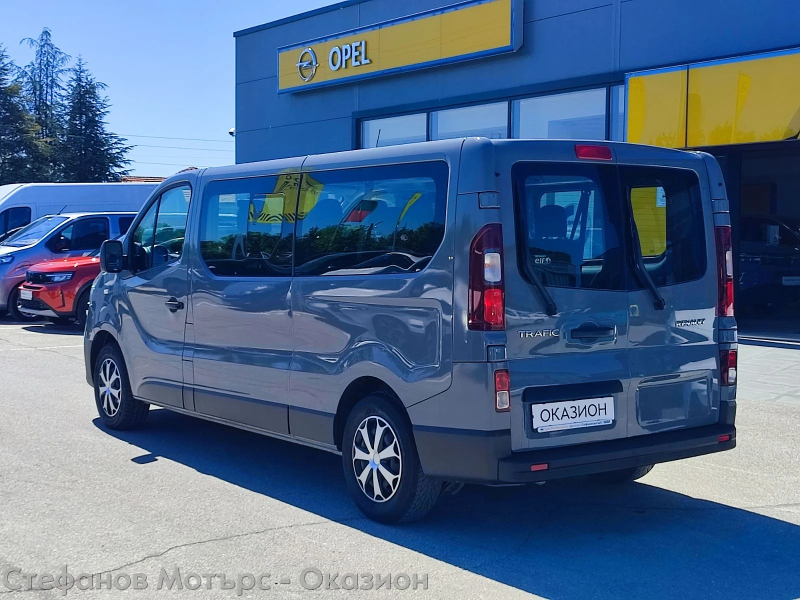 Renault Trafic 8 1 PASSENGER L2H1 1.6 dCi (120hp) MT6 - изображение 6