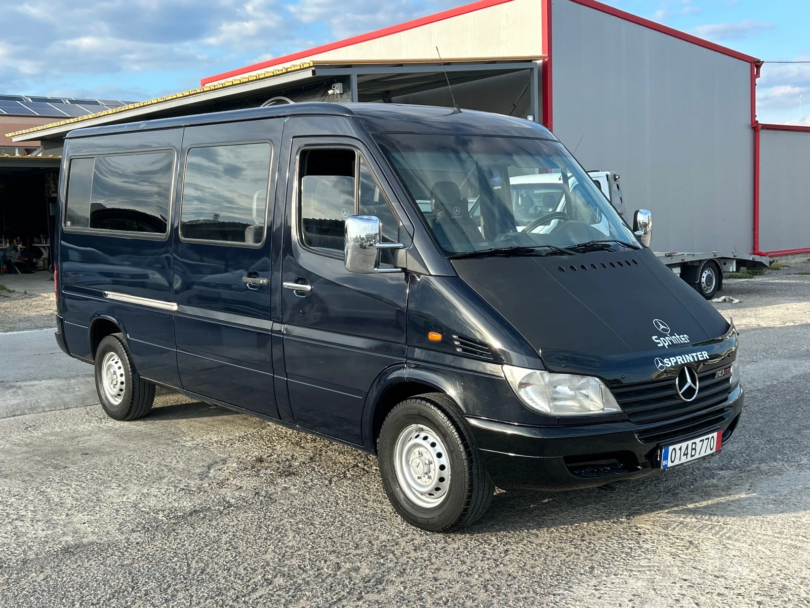 Mercedes-Benz Sprinter 213 CDI Пътнически 8+ 1 - изображение 3