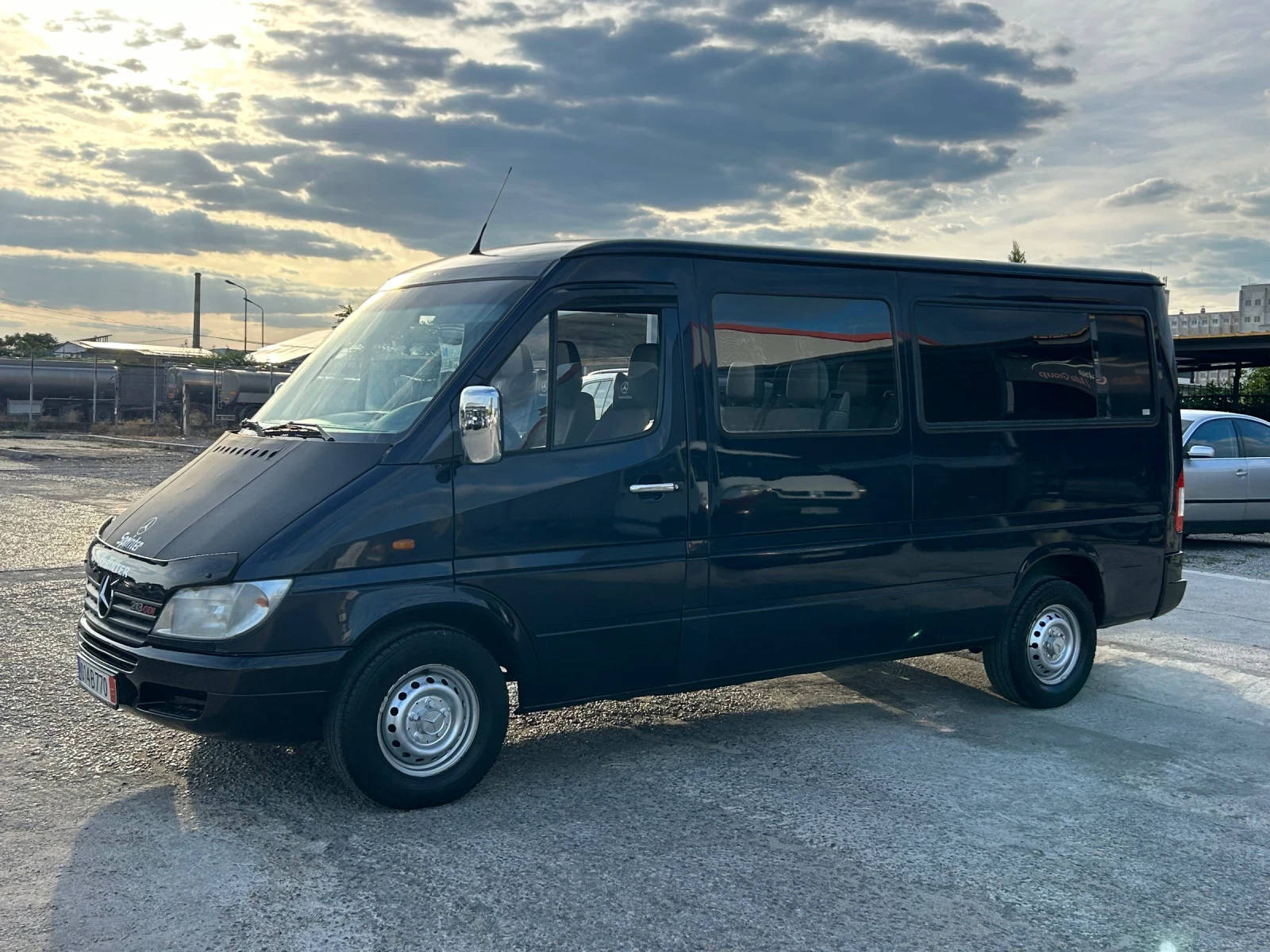 Mercedes-Benz Sprinter 213 CDI Пътнически 8+ 1 - изображение 6