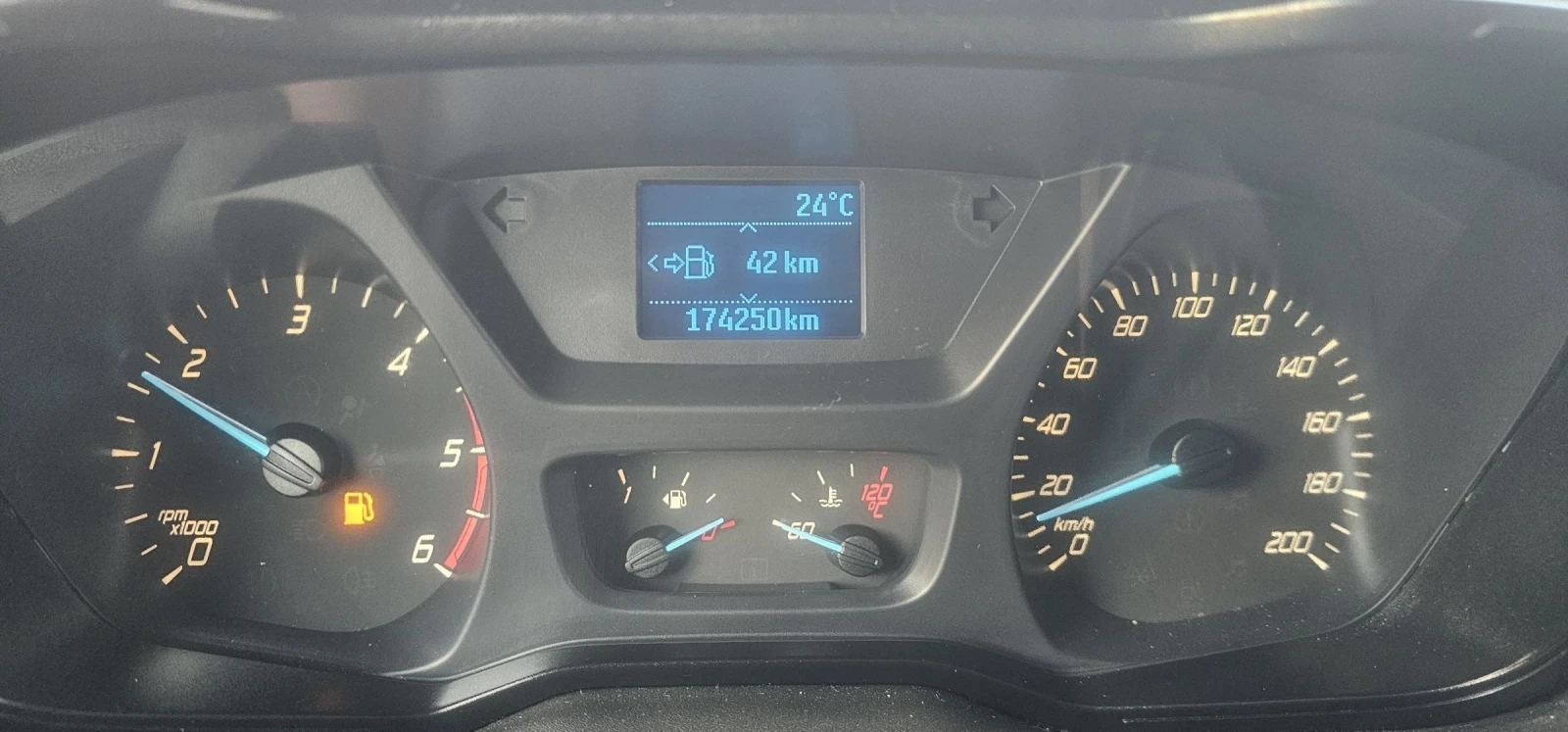 Ford Transit Custom 2.2 TD-����������������-6����� | Mobile.bg � ����������� 13