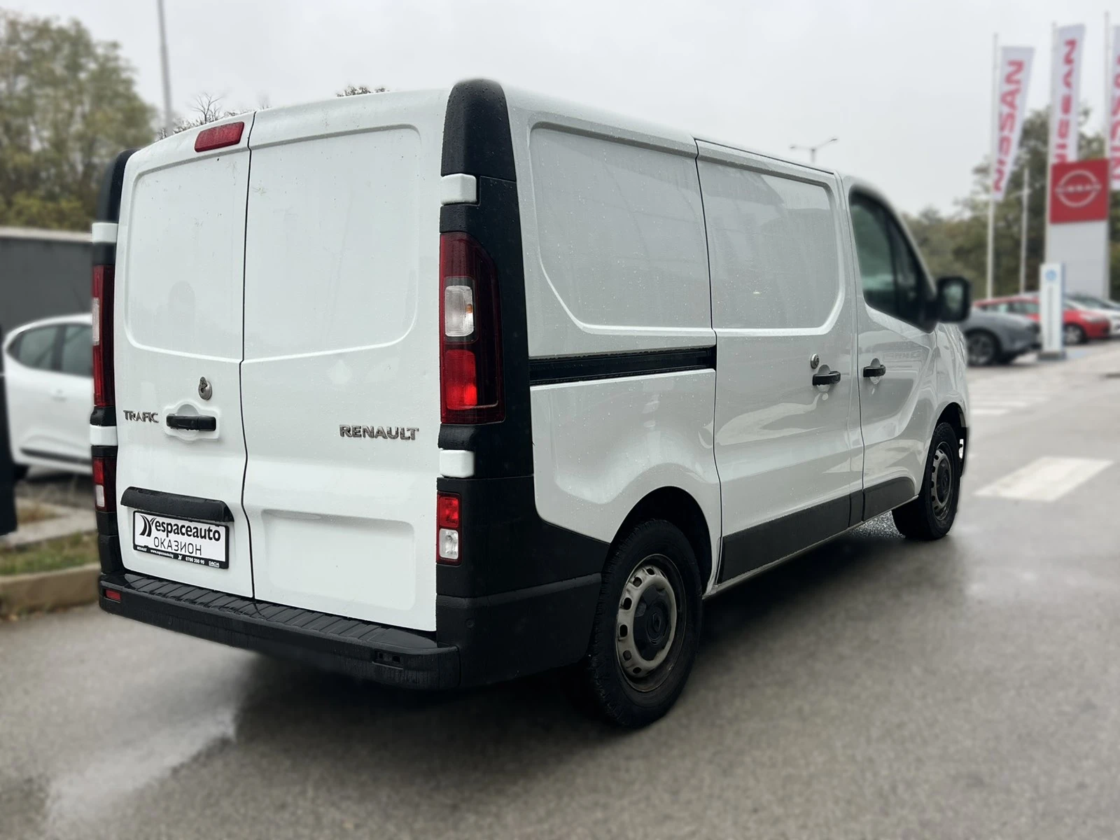 Renault Trafic L1H1 / 2.0 dCi / 110 �.�. / LED / Keyless | Mobile.bg � ����������� 4