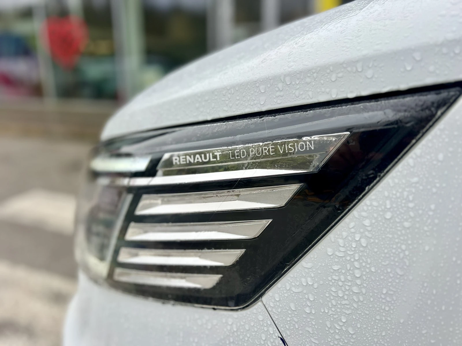 Renault Trafic L1H1 / 2.0 dCi / 110 �.�. / LED / Keyless | Mobile.bg � ����������� 17