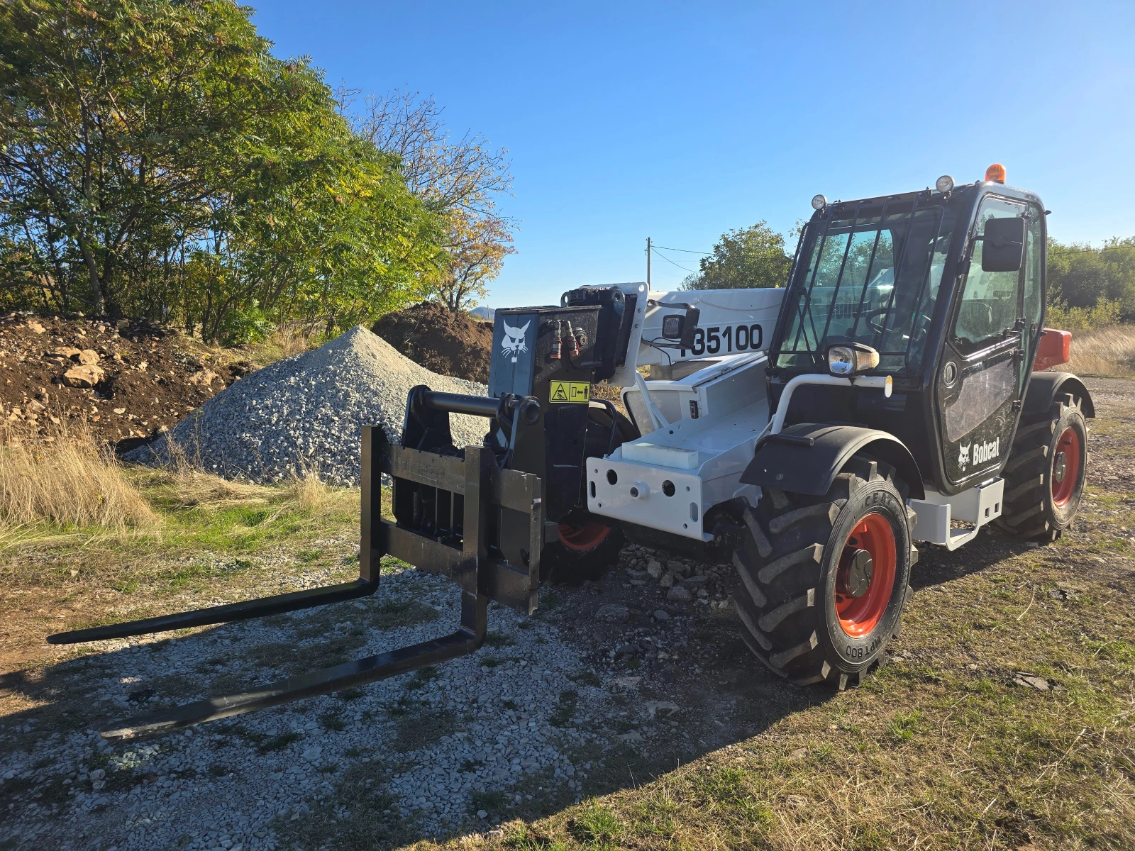 Телескопични товарачи Bobcat T35100, снимка 6 - Индустриална техника - 54326124