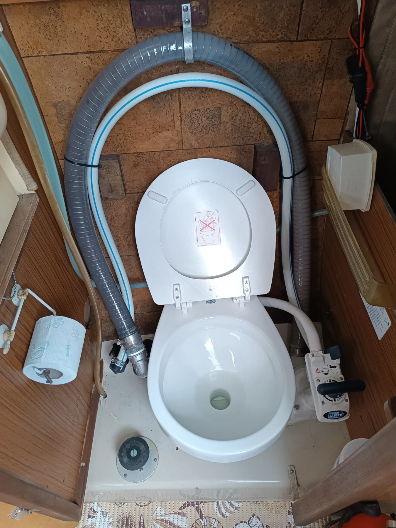 Ветроходна лодка Dehler Delanta 7, 6, снимка 5 - Воден транспорт - 53689430