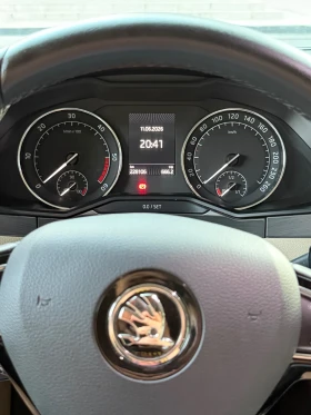 Skoda Superb, снимка 13