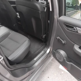 Mercedes-Benz B 200, снимка 10