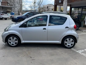 Toyota Aygo - 2500 € / 4889.57 лв. - 77373640 6