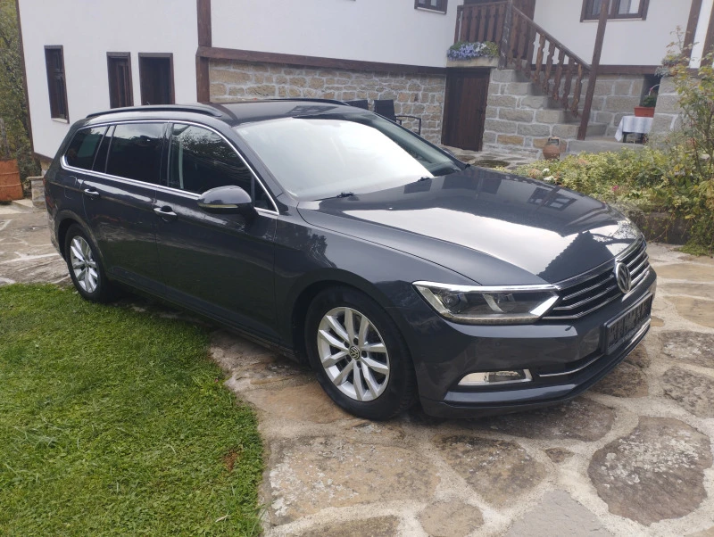 VW Passat 1.6tdi, снимка 5 - Автомобили и джипове - 47529379